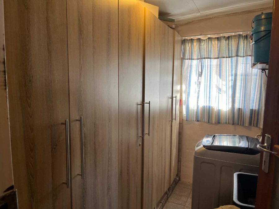 5 Bedroom Property for Sale in Blydeville Northern Cape